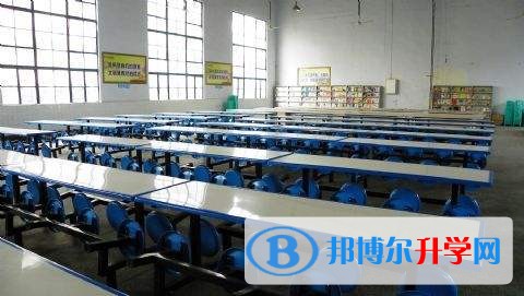 重庆市荣昌永荣中学校招生办联系电话