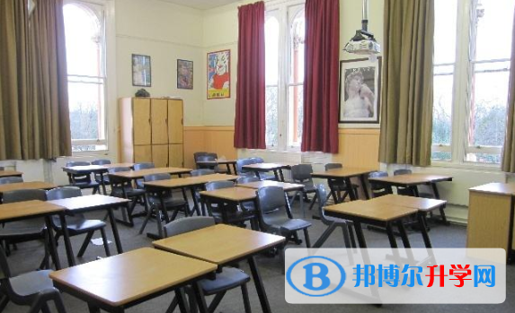 长春盈佳外国语学校初中部网站网址 