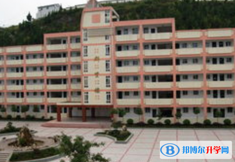 重庆云阳中学地址在哪里