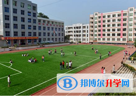 平昌县得胜中学2022年报名条件、招生要求、招生对象