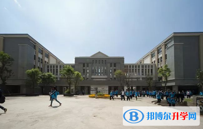 昆明市官渡区第一中学怎么样、好吗