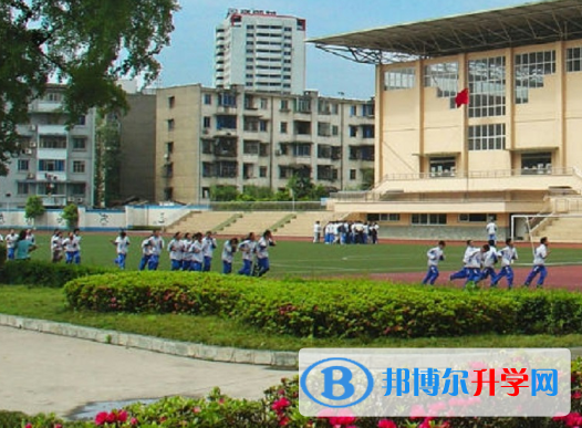 成都市第八中学2022年排名