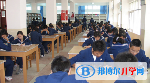 下关一中2022年学费、收费多少