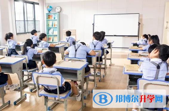 哈博国际学校靠谱吗