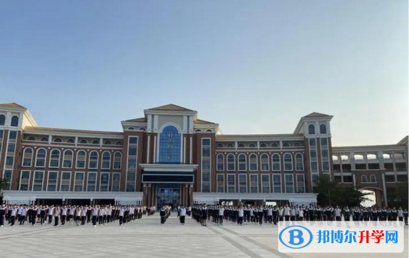 华东师大二附中乐东黄流中学地址在哪里，哪个地区，哪个城市?