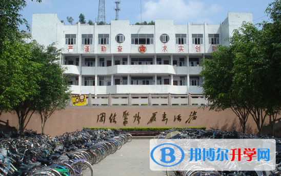 揭阳市揭西县棉湖中学地址，乘车路线