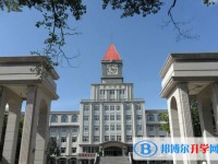 齐齐哈尔市第八中学校地址，乘车路线