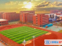 保定市泽龙实验中学地址，乘车路线